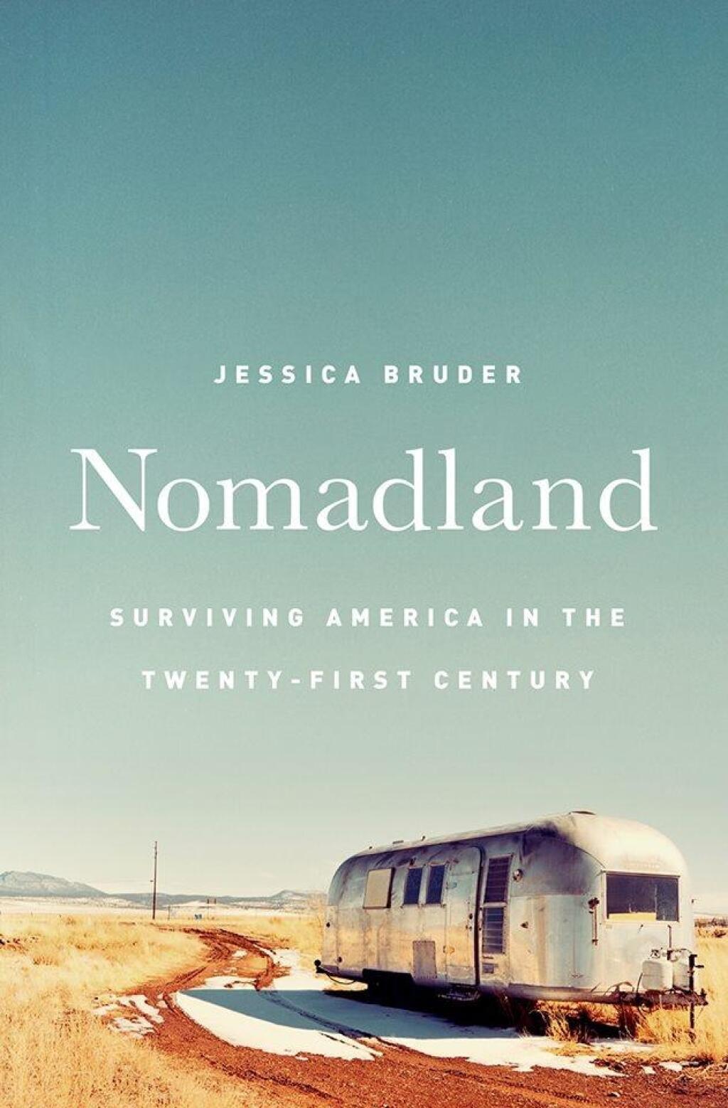 Nomadland: V karavanoch brázdia USA a drú na farmách a v skladoch Amazonu