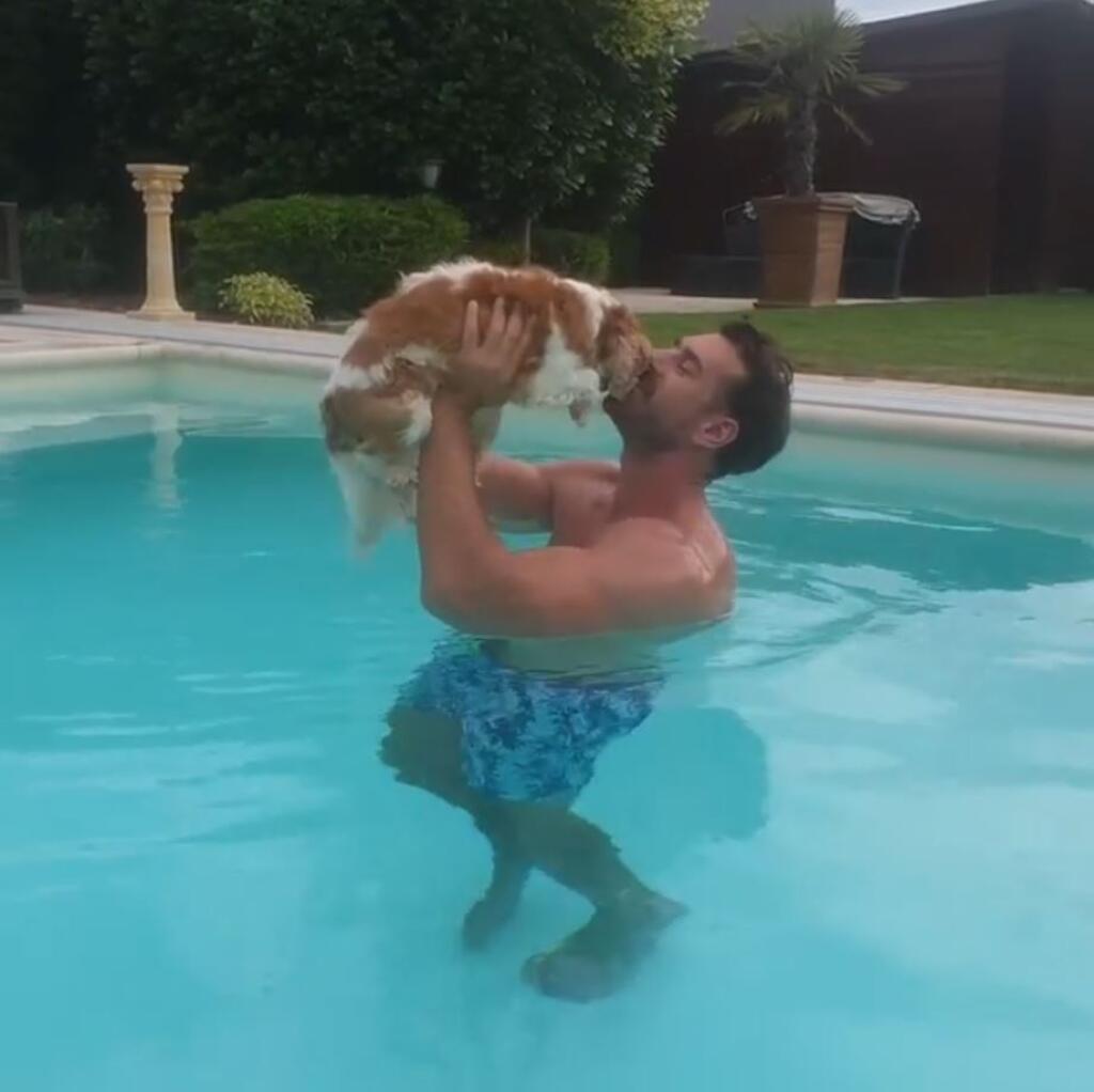 Aj mnohé hotely v dovolenkových destináciách mu môžu závidieť. Boris Valábik odhalil luxusné súkromie, ktoré si užíva počas leta.