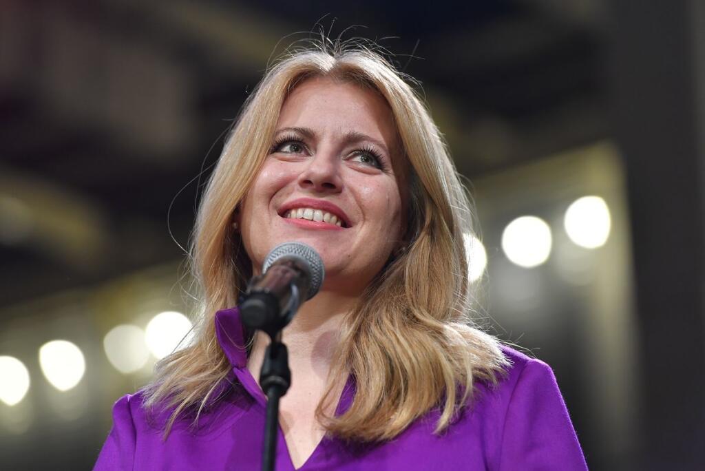 Usmiata Zuzana Čaputová pri poďakovaní voličom.