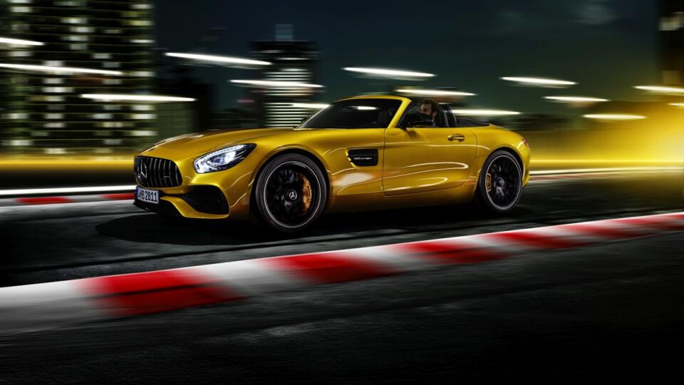 Mercedes-AMG GT S Roadster