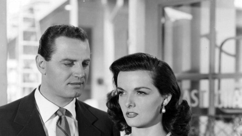 Jane Russell s hereckým kolegom Bradom Dexterom