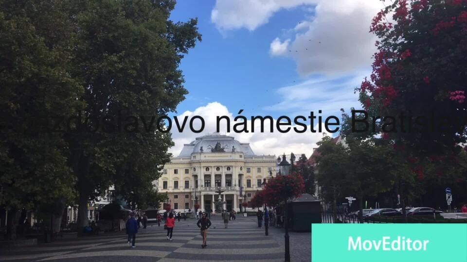 Októbrová Bratislava je plná turistov. TOTO miesto v nej počas babieho leta nikdy nevynechajú