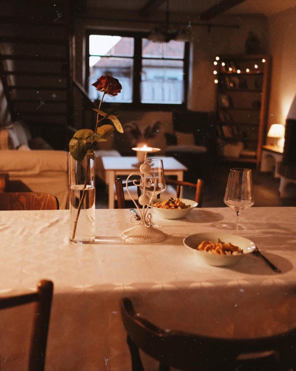 Mary aAdrianovi sa podarilo vytvoriť v novom dome tú pravú domácku atmosféru.