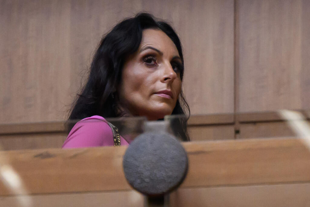 Na snímke ministerka zdravotníctva SR Zuzana Dolinková (Hlas-SD) odchádza po 51. rokovaní vlády SR v Bratislave 25. septembra 2024. FOTO TASR - Jaroslav Novák 

