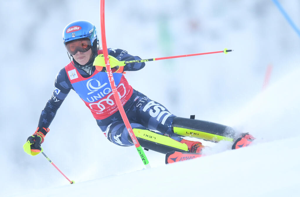 Líderkou po 1. kole nedeľného slalomu v Špindlerovom Mlyne bola Mikaela Shiffrinová.