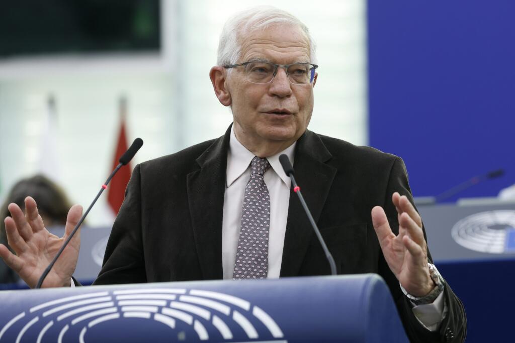 PK 25 Štrasburg - Šéf zahraničnej politiky Európskej únie Josep Borrell sa prihovára počas debaty k záverom zasadnutia Európskej rady z 24. a 25. marca 2022, vrátane vývoja vojny na Ukrajine a sankcií Európskej únie proti Rusku v Štrasburgu v stredu 6. apríla 2022. FOTO TASR/AP

EU's head of foreign policy Josep Borell delivers a speech during a debate on the conclusions of the European Council meeting of March 24-25 2022, including the latest developments of the war against Ukraine and the EU s