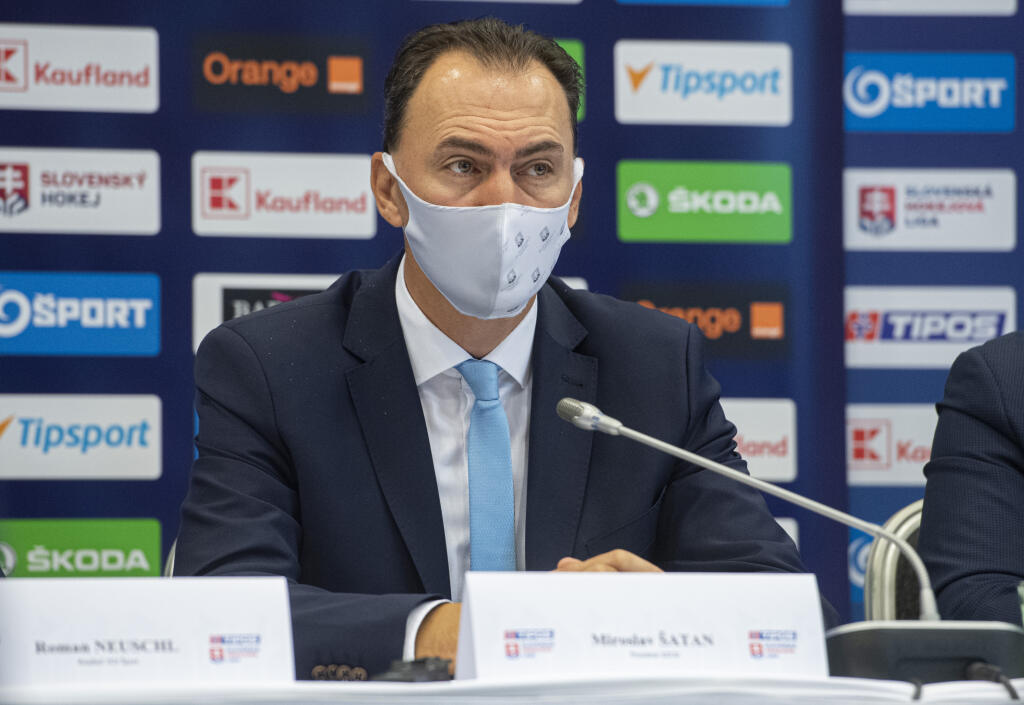Na snímke prezident SZĽH Miroslav Šatan