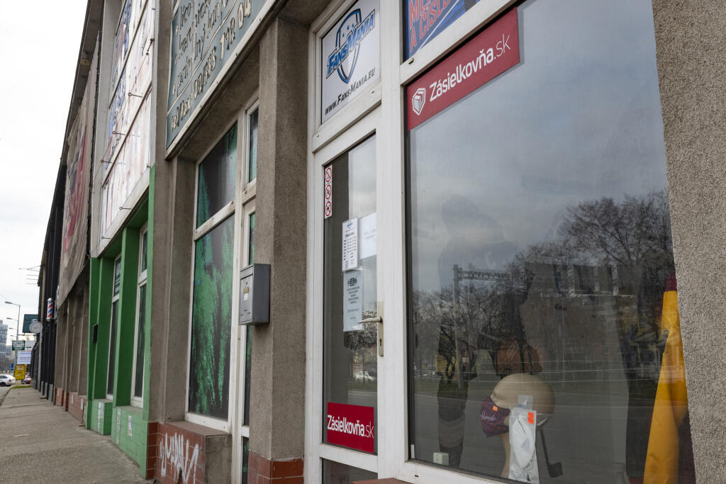 Jedno z výdajných miest internetovej doručovacej služby - Zásielkovňa.sk