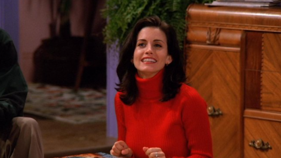 Seriálová Monica z obľúbených Priateľov oslavuje narodeniny. Herečka Courteney Cox (59) hoci na svoj vek nevyzerá, v poslednom čase si dopomohla viacerými plastikami zákrokmi, ktoré neskôr oľutovala. Jej krásnu a ikonickú tvár totiž zmenili na nepoznanie.