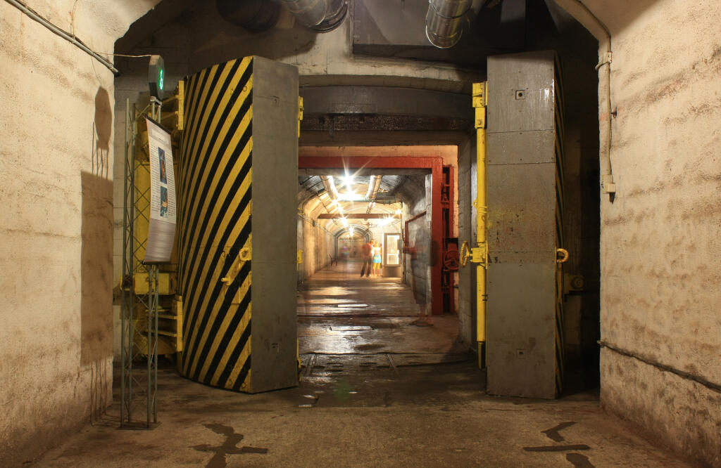 Yellow,Hermetic,Door,In,The,Underground,Tunnel