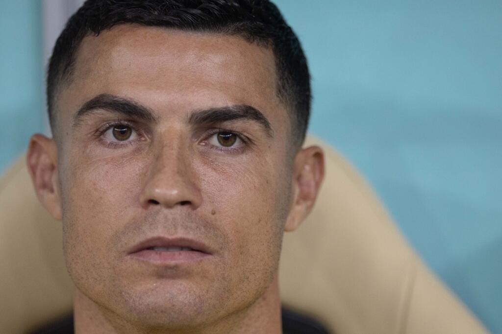 Ronaldo bol totálne znechutený z toho, že do zápasu Portugalska so Švajčiarskom nemohol zasiahnuť. Na striedačke potom opäť predviedol divadlo z grimás.