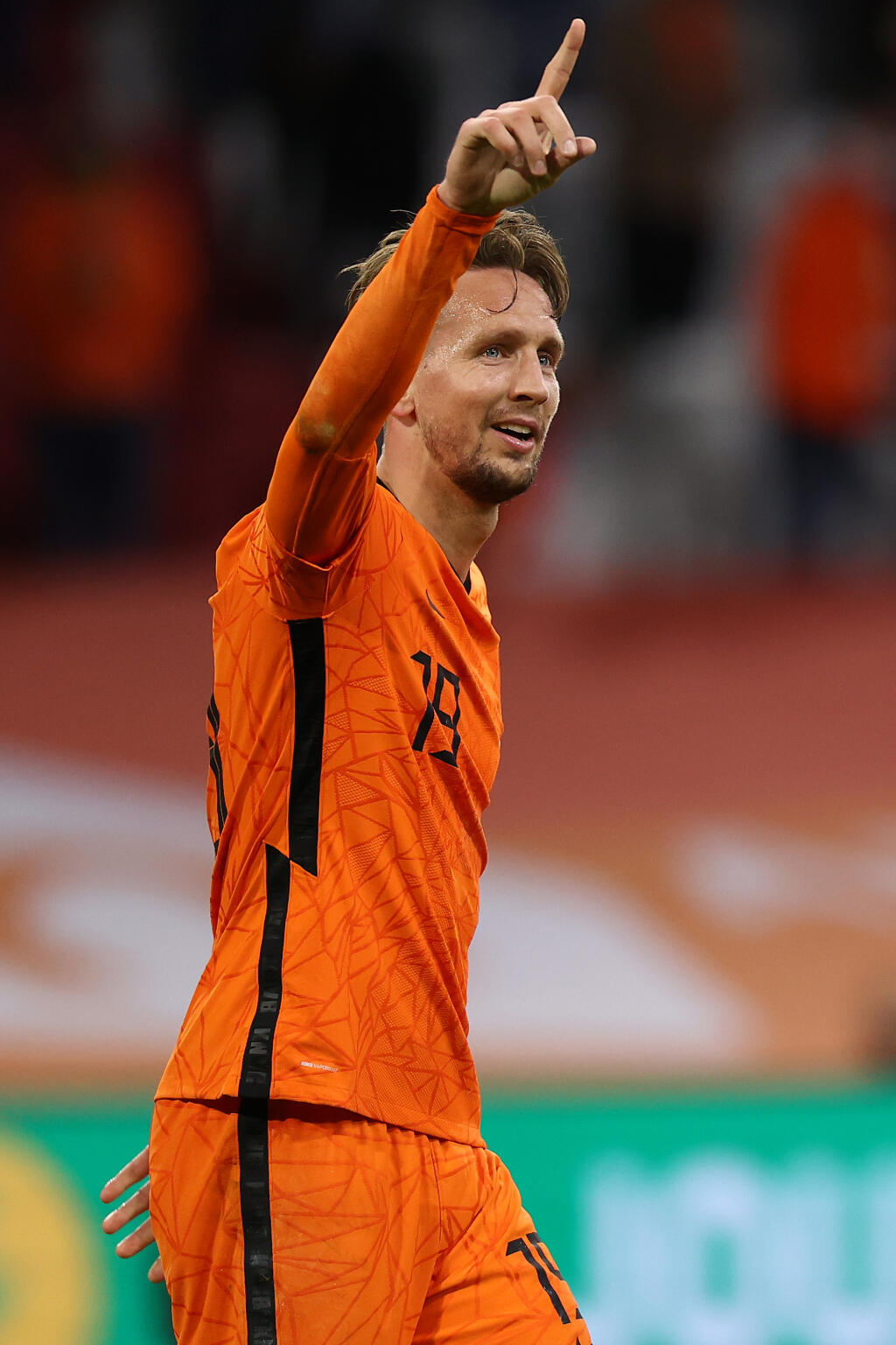 Útočník Luuk de Jong hráva za Holandsko, no narodil sa vo Švajčiarsku.