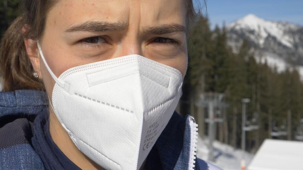 Ďalšie tréningy v Jasnej absolvovala líderka celkového poradia Svetového pohára cez bolesť. „Bolí ma nos, bolia ma ústa, bolia ma zuby. Nie je to však niečo, čo by ma obmedzovalo a s čím by sa nedalo lyžovať,“ dodala Vlhová.