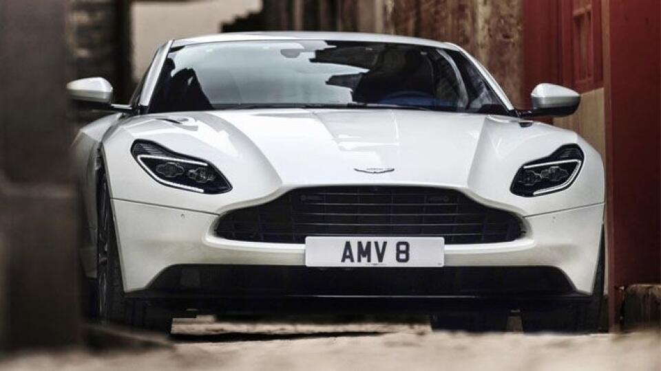 Aston Martin DB11 V8