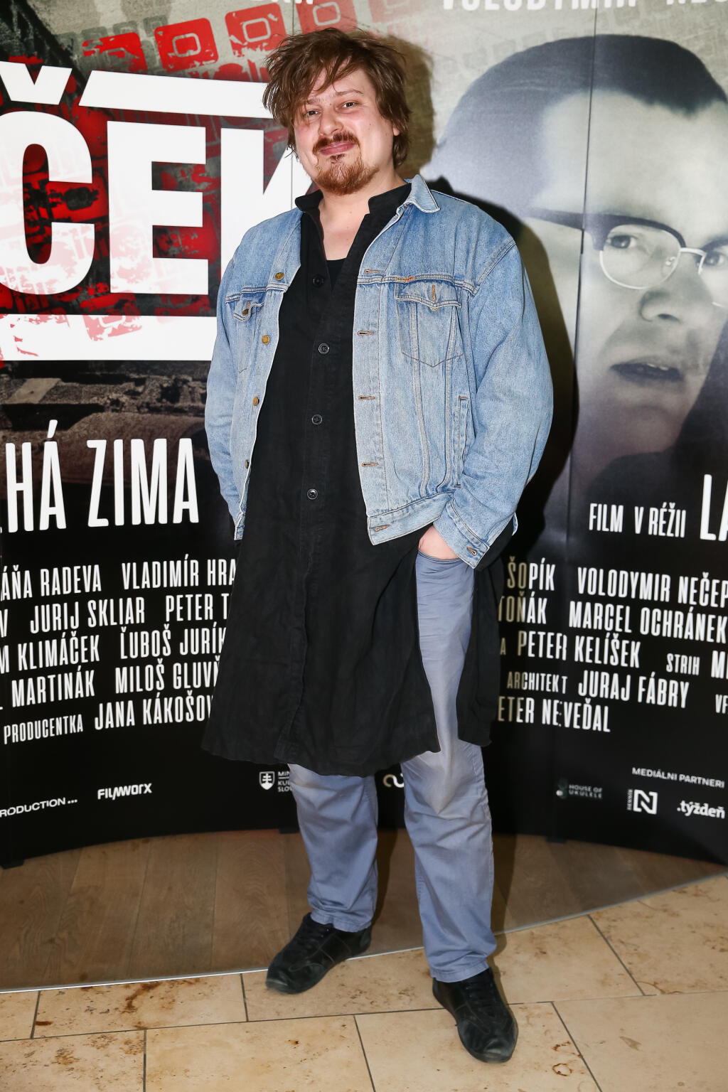 Divácka premiéra hraného filmu Dubček za účasti známych osobností po ktorom následoval raut v neďalekom hoteli. Na snímke Boris Hanečka.