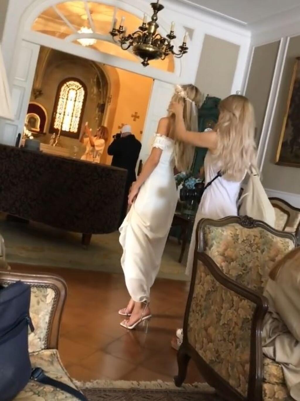 Prípravy krásnej nevesty na veľký deň,