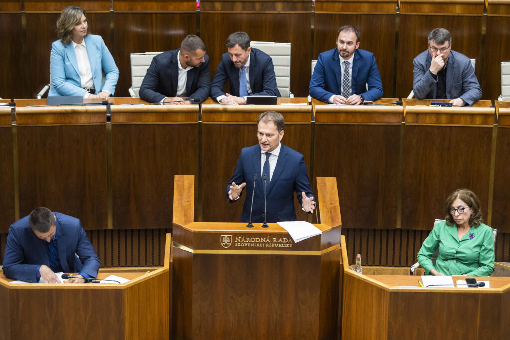 Igor Matovič ako šéf najsilnejšieho koaličného hnutia viackrát verejne kritizoval svojho ministra - Vladimíra Lengvarského.