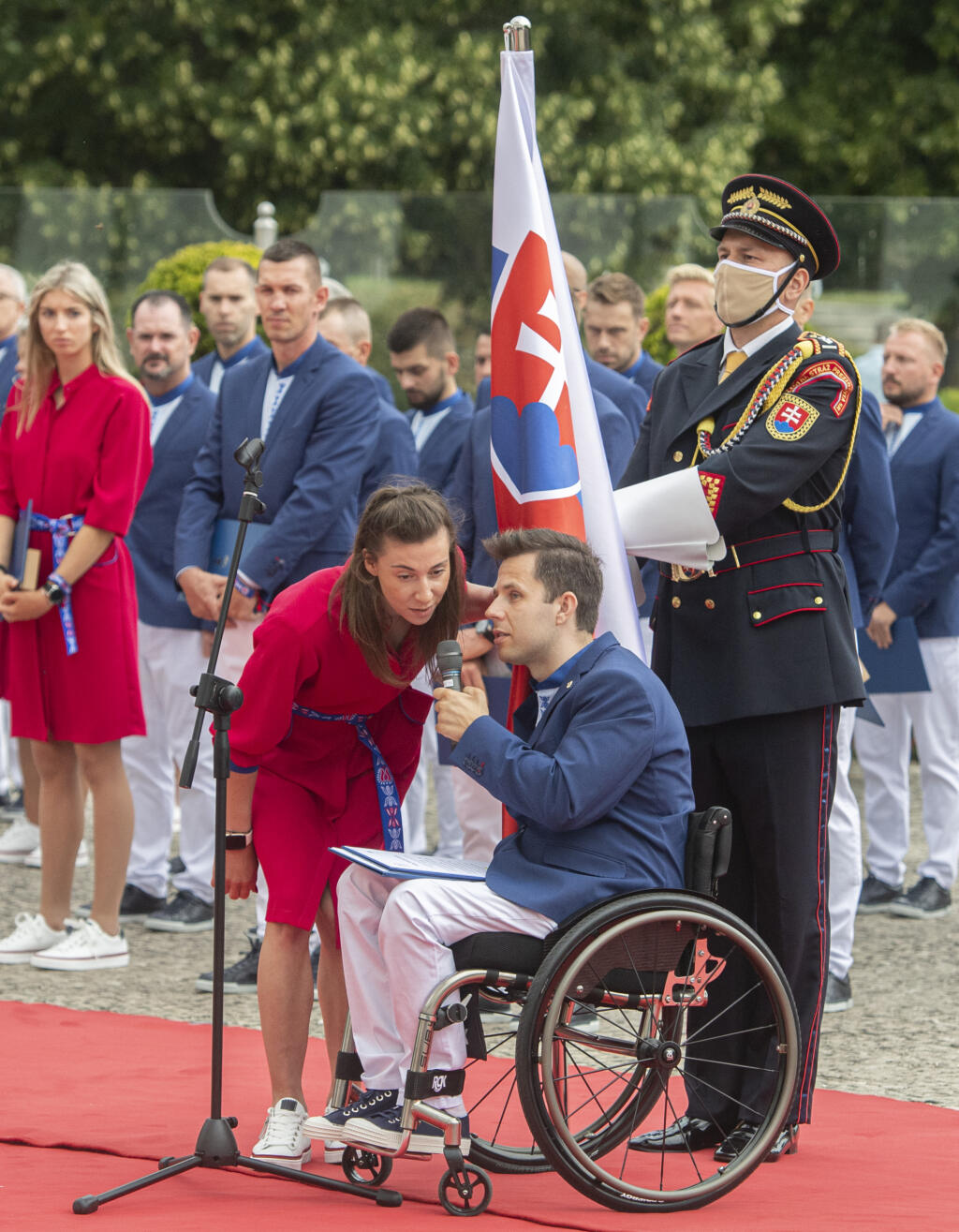Gymnastka Barbora Mokošová pri slávnostnom sľube.