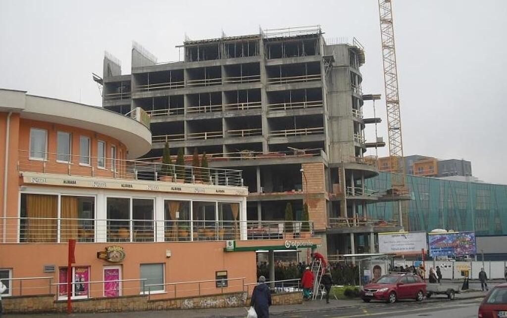 Na Mlynoch stavajú Hotel Alibaba