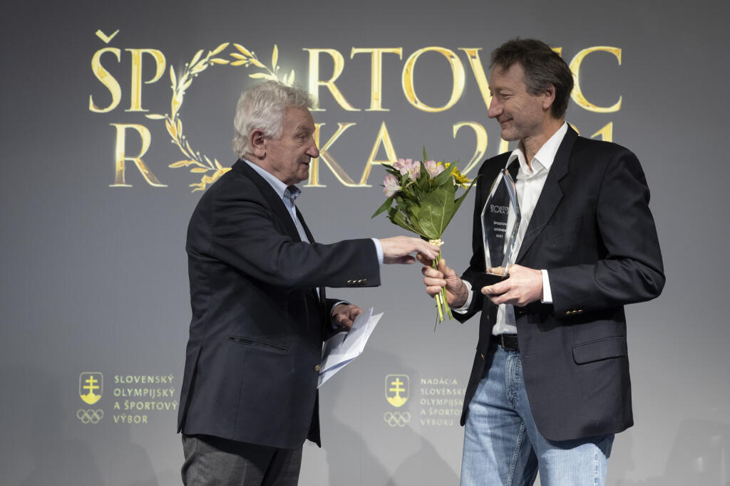 Medzi slovenské športové legendy zaradili tento rok tenistu Miloša Mečířa.