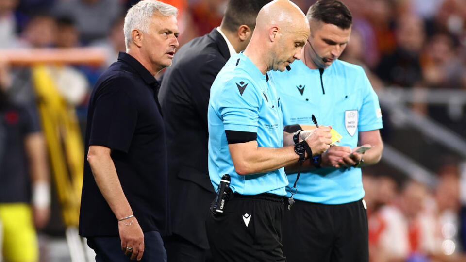 Nahnevaný Mourinho