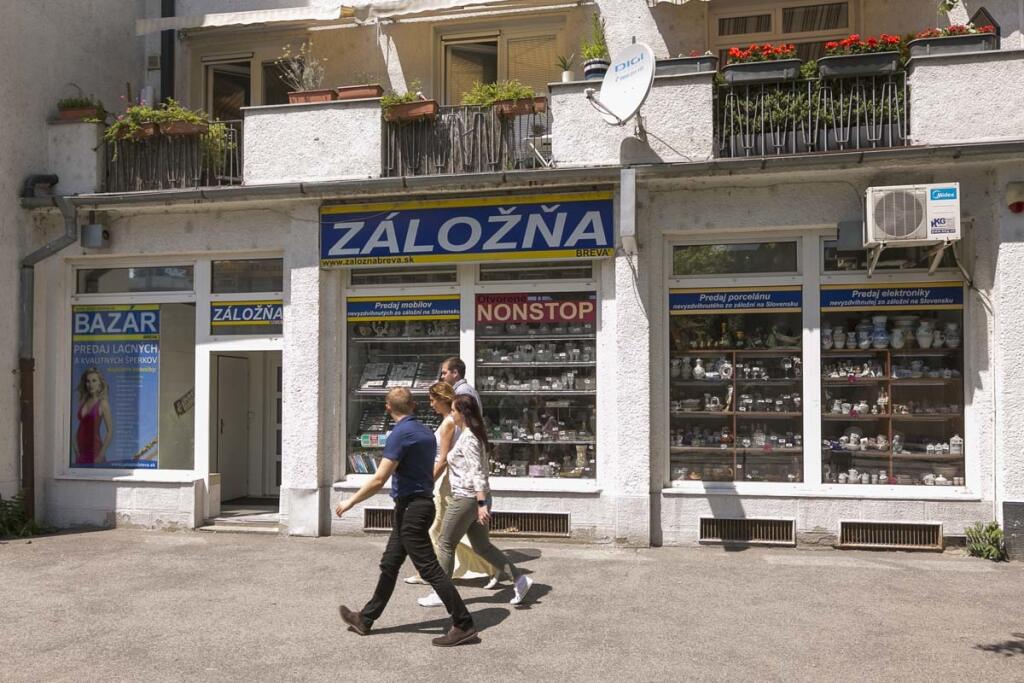 Záložňa