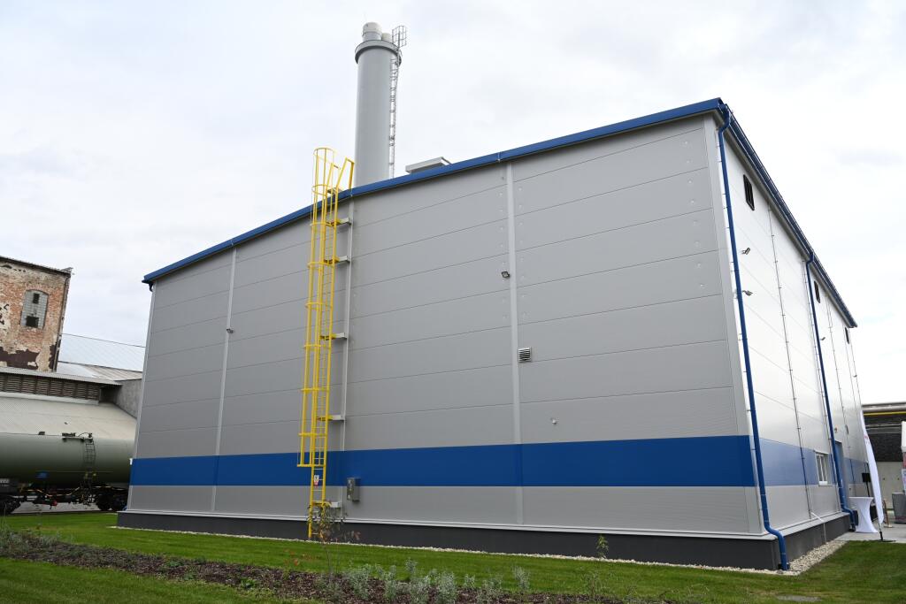 Snímka plynová kotolňa v areáli spoločnosti Slovenské cukrovary pri príležitosti slávnostného otvorenia v Seredi v piatok 22. októbra 2021. FOTO TASR - Lukáš Grinaj