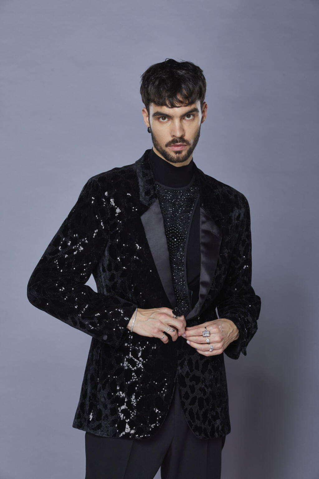 Adam Pavlovčin ako Dua Lipa. Pri tejto premene si okrem iného si ,,užil” aj depiláciu celého tela.