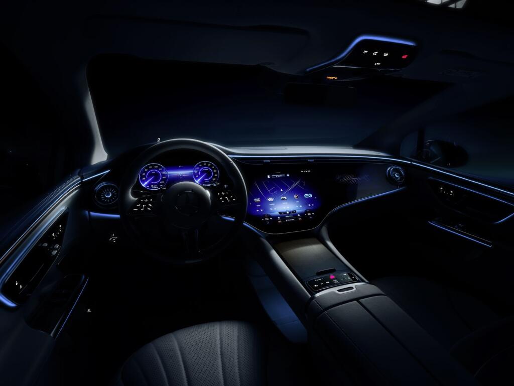 Mercedes-Benz EQE.