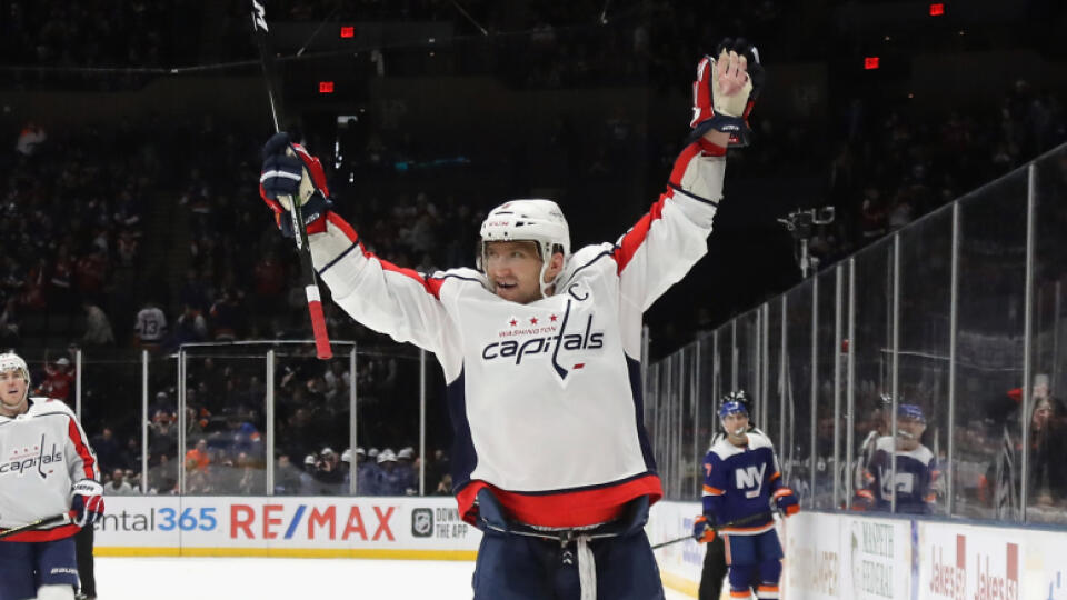 Alexander Ovečkin strelil v zápase proti New York Islanders 26. hetrik v NHL.