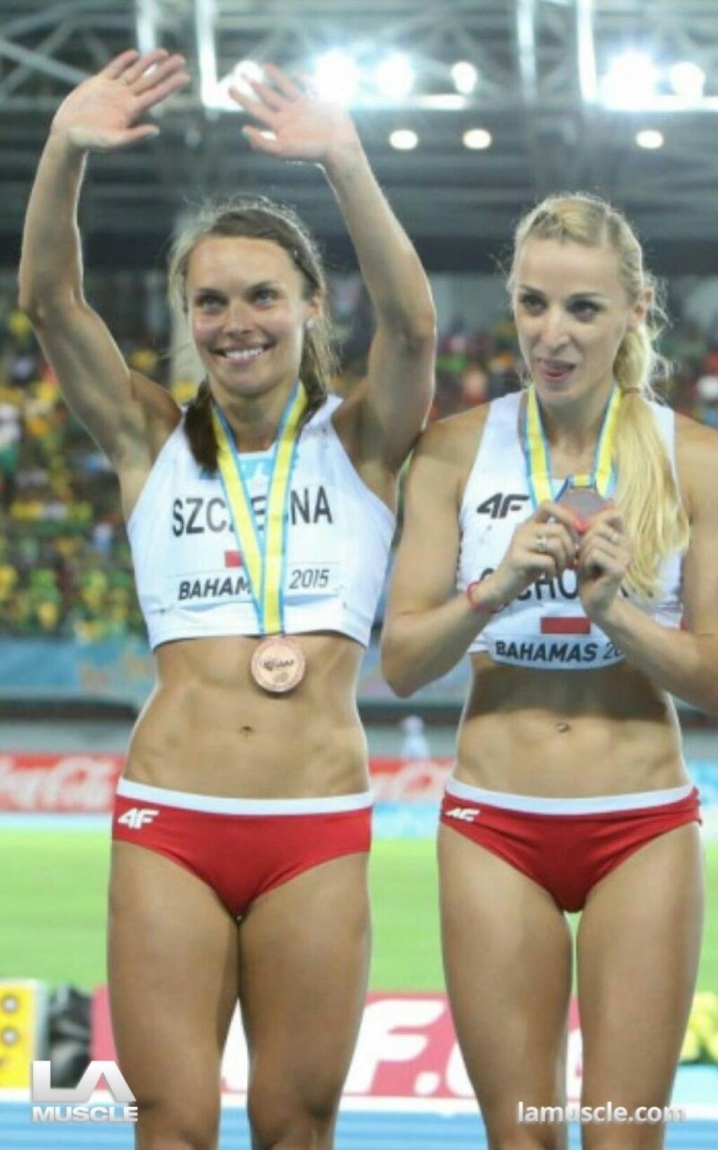 Pikantné zábery, ktoré rozpália chlapov však nepotešia sexi športovkyne.