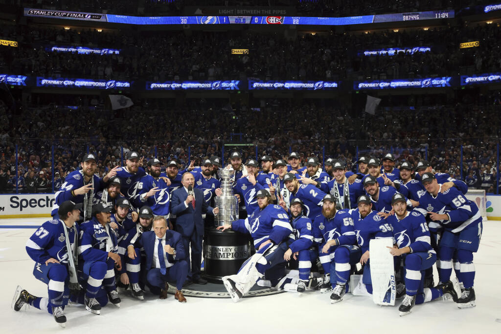 Tampa Bay obájila Stanleyho pohár.