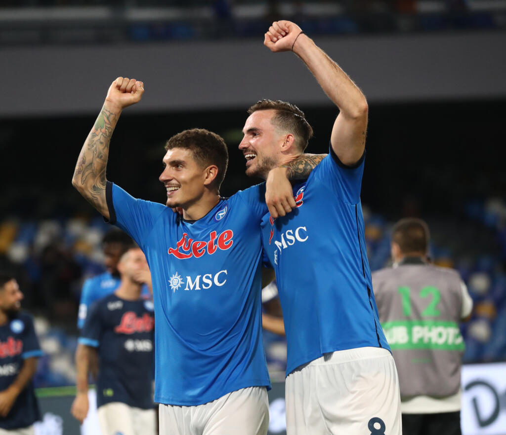 Futbalisti Juventusu Turín sú aj po treťom kole najvyššej talianskej súťaže bez víťazstva, čo sa im stalo druhýkrát za uplynulých 52 sezón. Postarali sa o to hráči SSC Neapol, ktorí v sobotňajšom zápase 3. kola zdolali