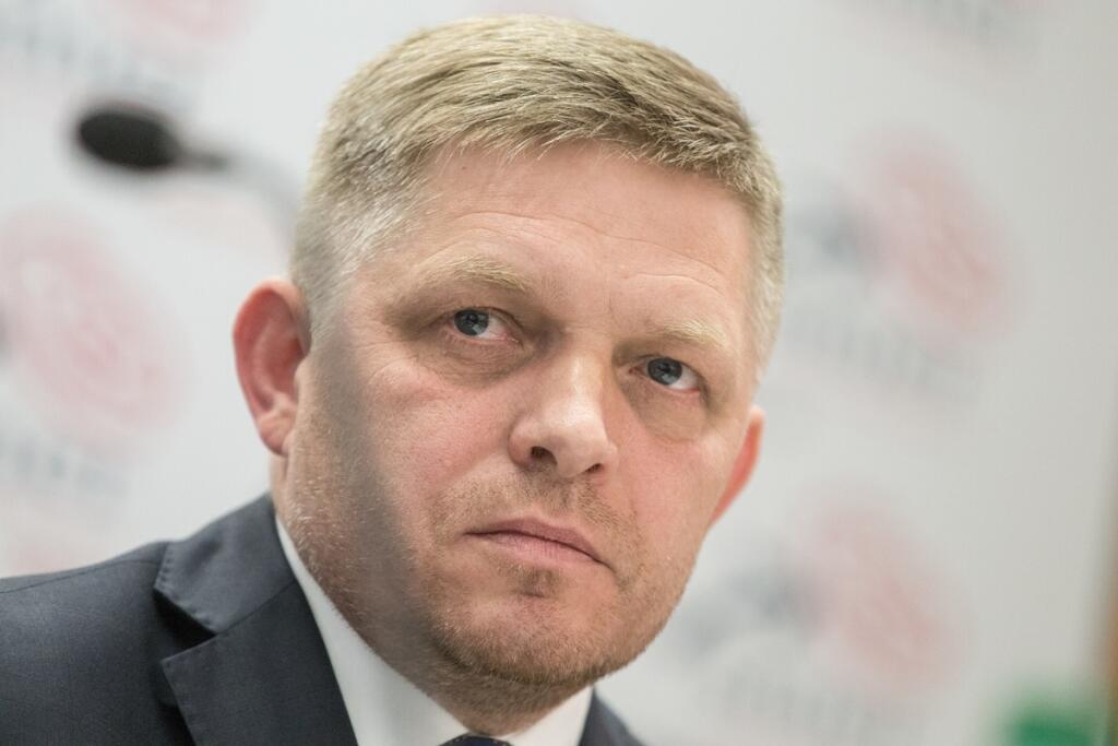 Fico poslancom: Nehlasujte s Kotlebom, pripravte vlastné obmedzenie potratov