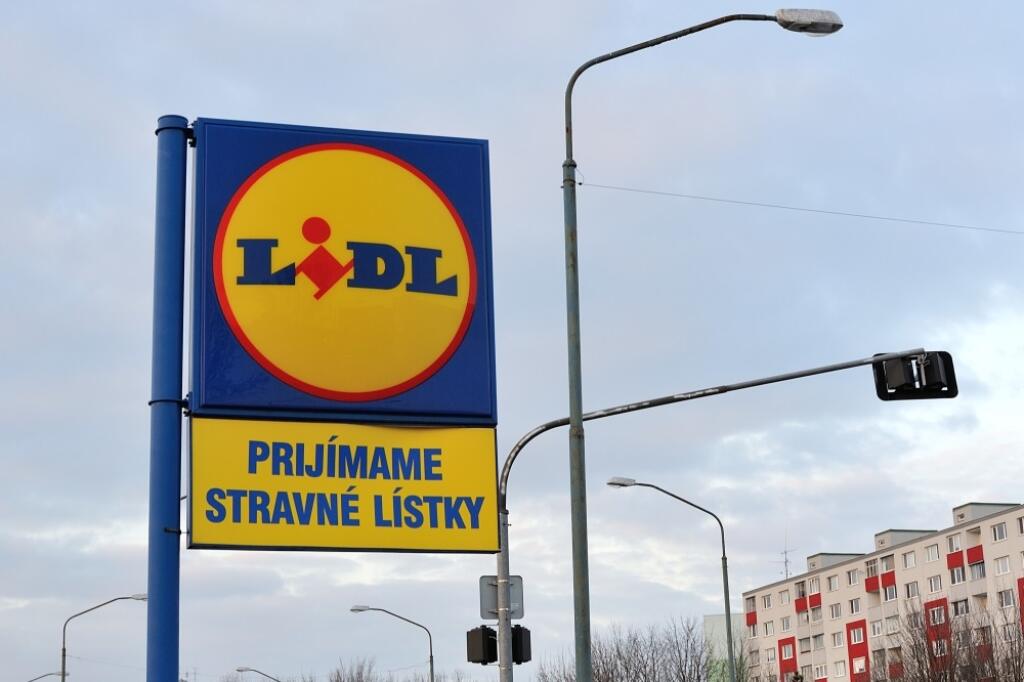 Lidl vyzýva zákazníkov na vrátenie reflektora, ktorý môže explodovať