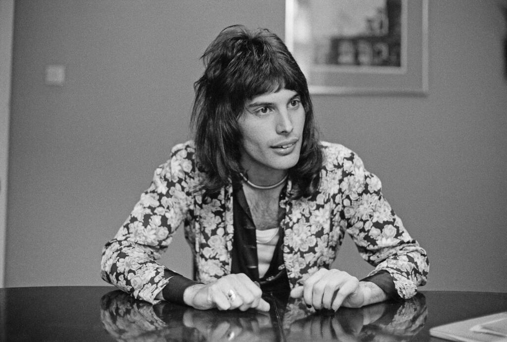 Freddie Mercury: Jedna z najznámejších obetí HIV/AIDS.