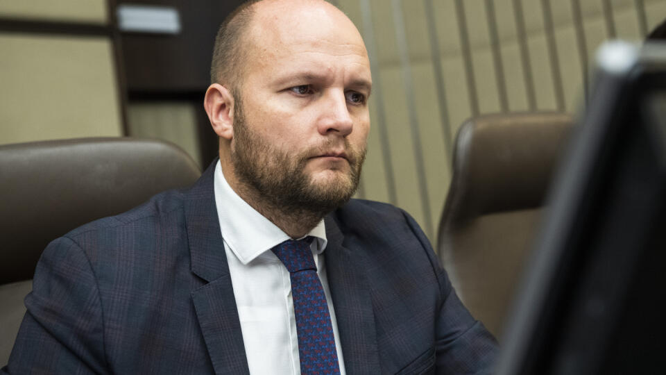 Na snímke minister obrany SR Jaroslav Naď (OĽaNO) počas 116. rokovania Vlády SR v Bratislave v stredu 9. novembra 2022. FOTO TASR - Jaroslav Novák