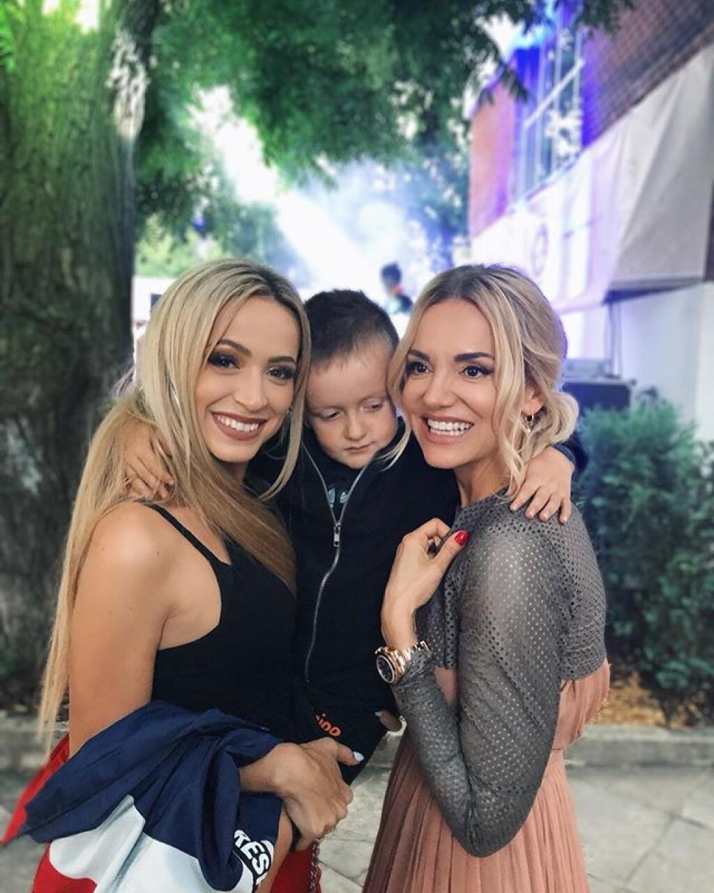 Dominika Mirgová a Dara Rolins
