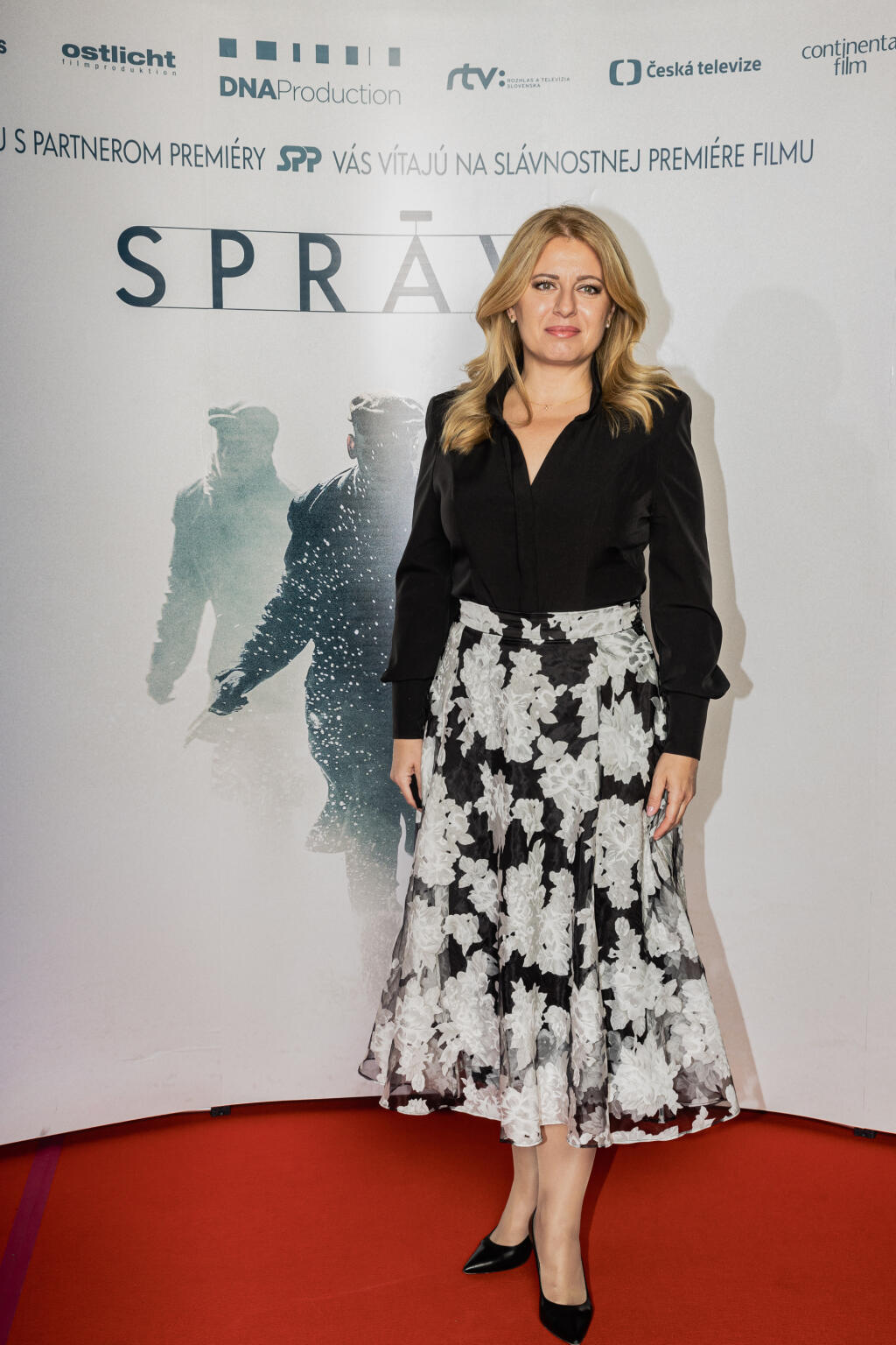 Na snímke prezidentka Zuzana Čaputová prichádza na premiéru filmu Petra Bebjaka, Správa.