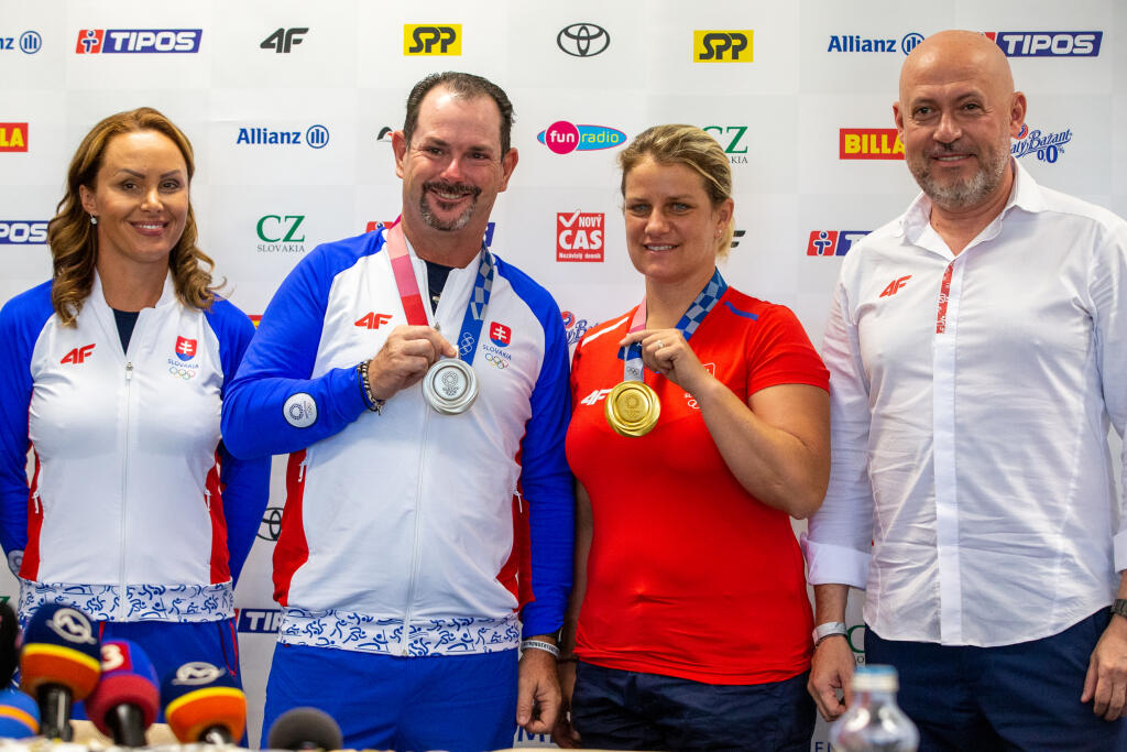 Olympijský festival “ TOKYO 2020” v areáli športového strediska v Šamoríne, kde privítali slovenských medailistov. Na snímke je Rory Sabbatini, Zuzana Rehák-Štefečeková, Martina Štofaníková Sabbatini a Anton Siekel.