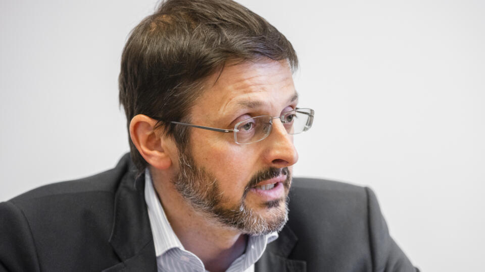 Juris Andrej, predseda, Zapadoslovenska distribucna