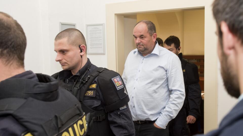 Sídlo Futbalovej asociácie Českej republiky (FAČR) v stredu navštívila polícia.