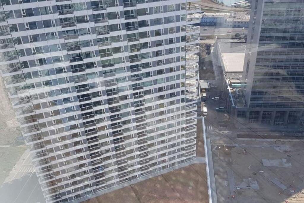 Panorama City: Rušné bývanie vo výškach