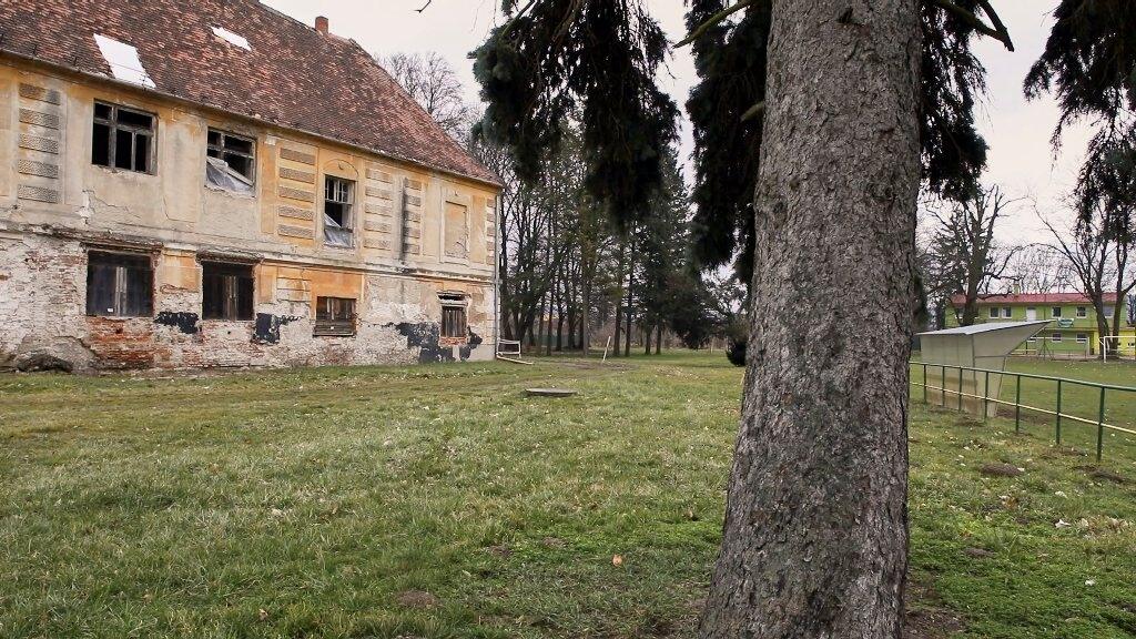 Jane Šturdíkovej na historických pamiatkach záleží, zábery zo svojich ciest sa rozhodla spracovať aj knižne.