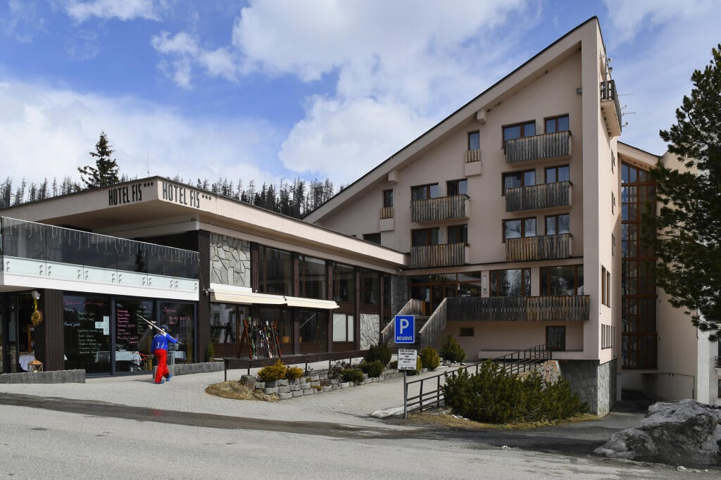 V Hoteli FIS na Štrbskom Plese konečne mohli po lockdowne privítať prvých hostí. Poslední ubytovaní hostia odišli ešte 4. januára.