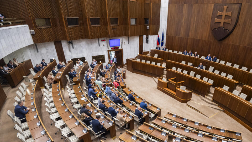 Mimoriadna 96. schôdza Národnej rady SR v Bratislave