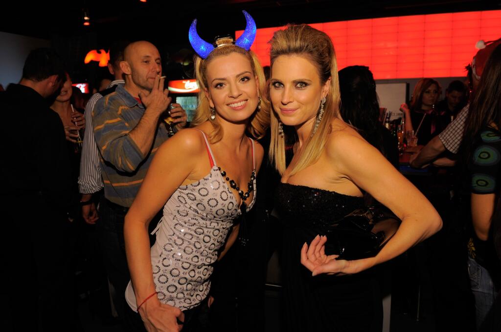 Moderátorka Erika Judínyová a Marianna Ďurianová
Foto: archív
Neuverejnené
pôvodný súbor:erika a durianova.eps
