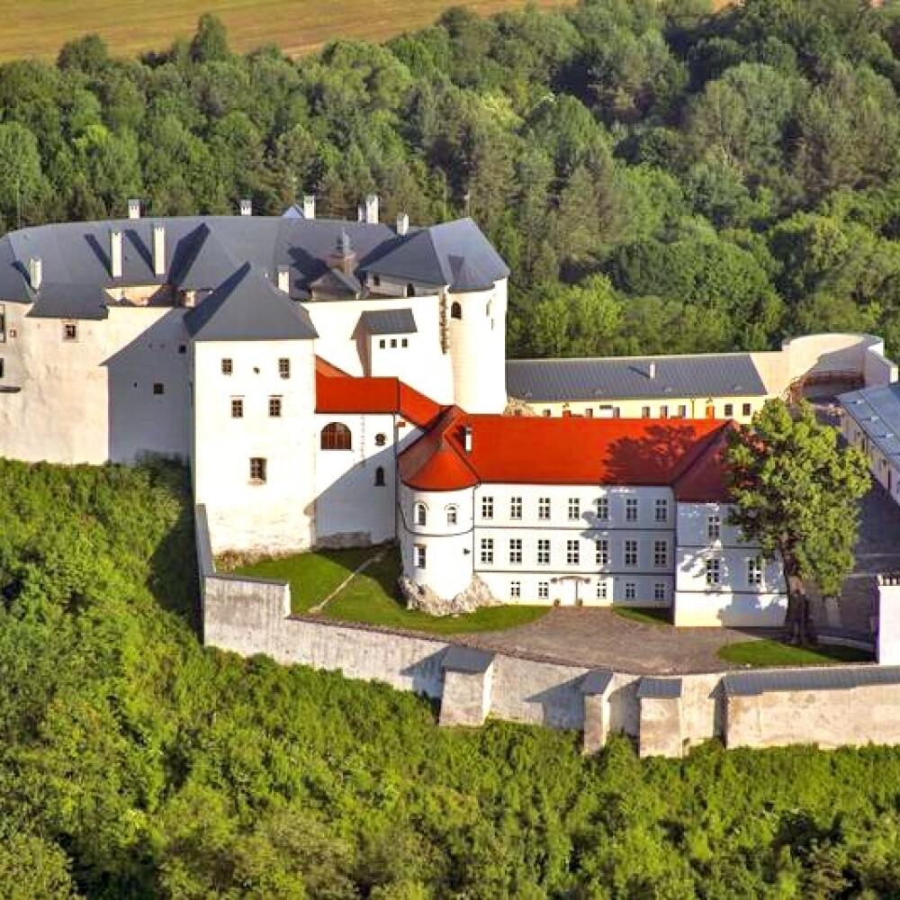 Krásny hrad na Strednom Slovensku.