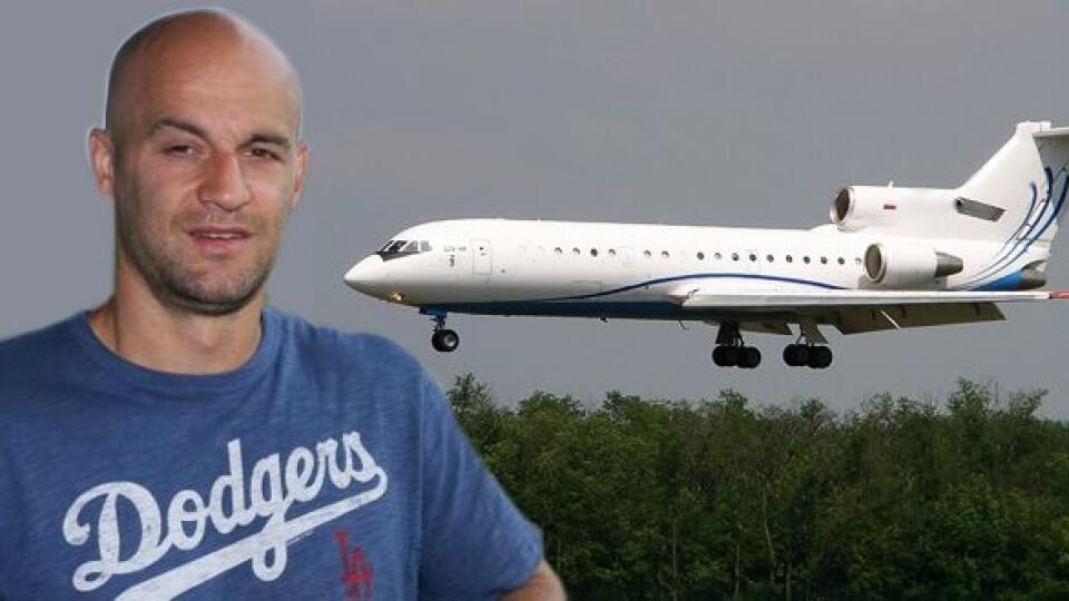 Pavol Demitra zahynul vo veku 36 rokov cestou na zápas do Minsku. Za legendárnym hokejistom smútia fanúšikovia dodnes.