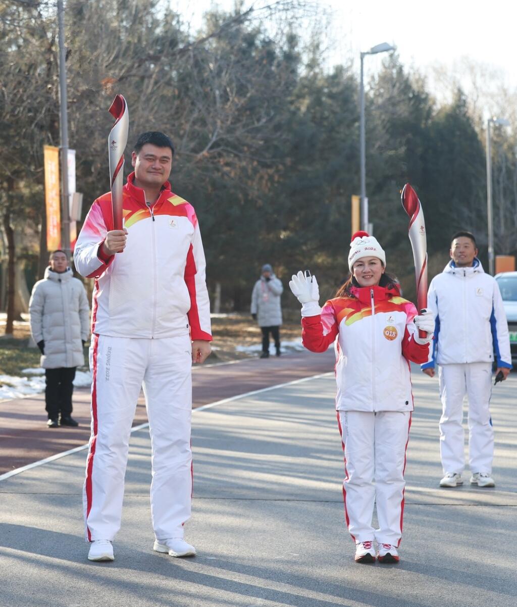 Jao Ming niesol pochodeň aj pred zimnými olympijskými hrami. Od roku 2008 sa zmenil.